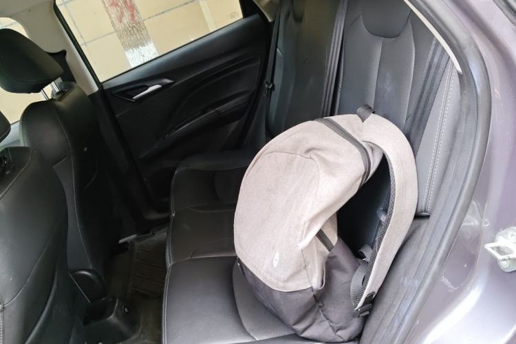 Used NETA V 2021 Long-Range Entertainment Edition Upgrade Model Left Rear Seat