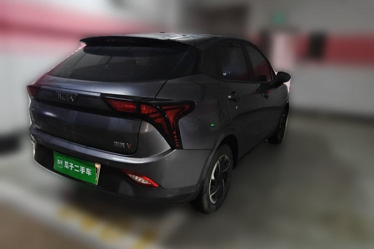 Used NETA V 2021 Long-Range Entertainment Edition Rear Right 45 Deg