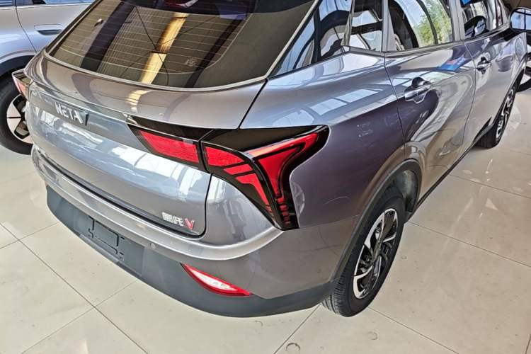 Used NETA V 2021 Long-Range Entertainment Edition Right Rear Taillight