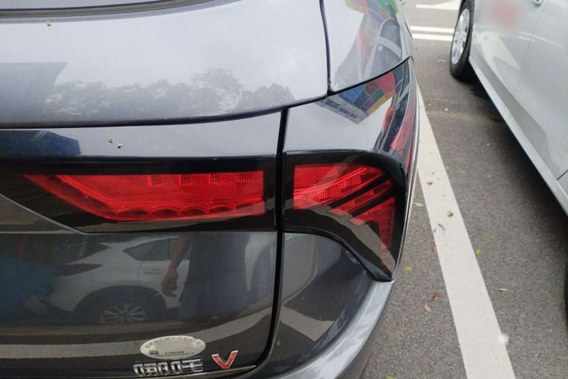 Used NETA V 2021 Standard Range Entertainment Edition Right Rear Taillight