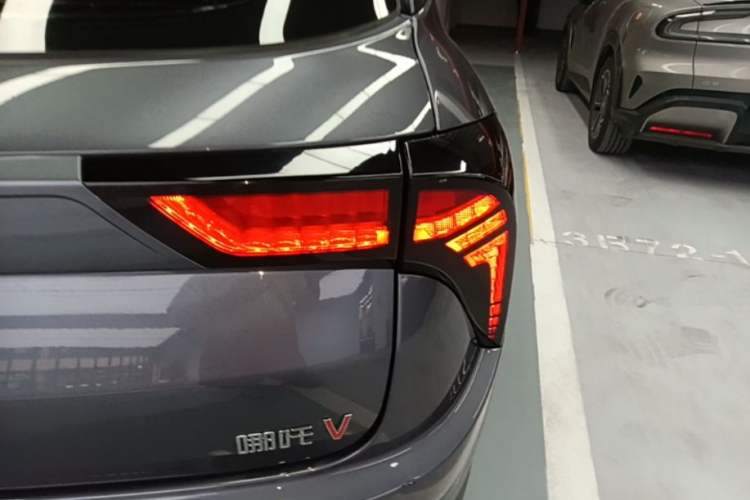 Used NETA V 2021 Standard Range Entertainment Edition Right Rear Taillight