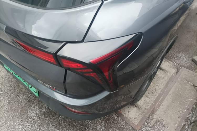 Used NETA V 2021 Standard Range Version Right Rear Taillight