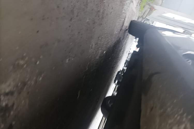 Used NETA V 2021 Standard Range Version Right Side Sill