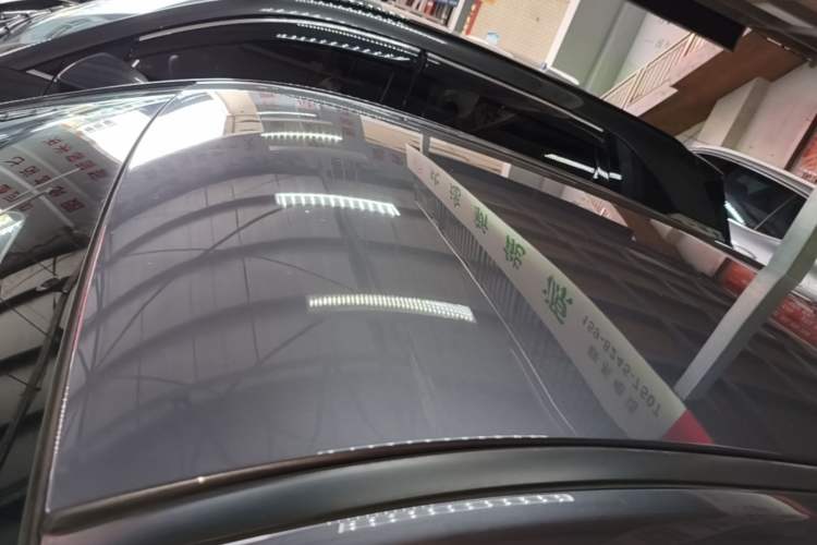Used NETA V 2021 Long-Range Entertainment Edition Roof