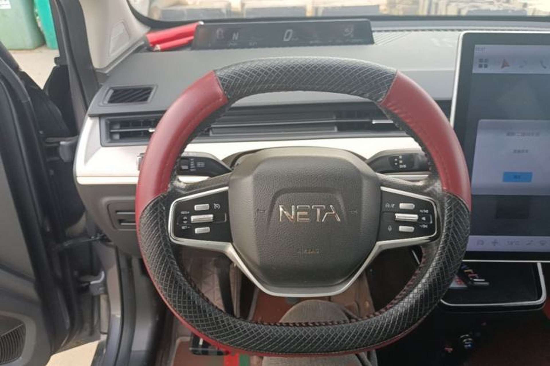 Used NETA V 2021 Long-Range Entertainment Edition Steering Wheel