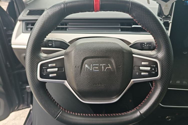 Used NETA V 2021 Long-Range Entertainment Edition Upgrade Model Steering Wheel