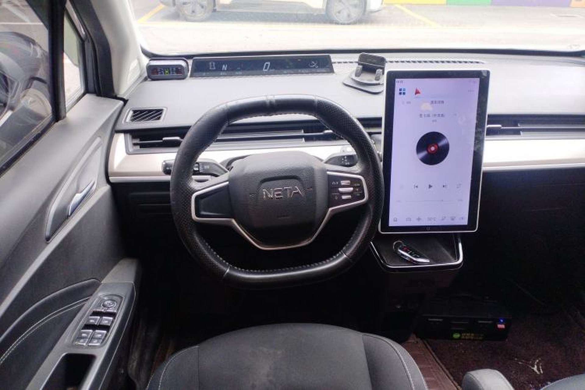 Used NETA V 2021 Standard Range Entertainment Edition Steering Wheel