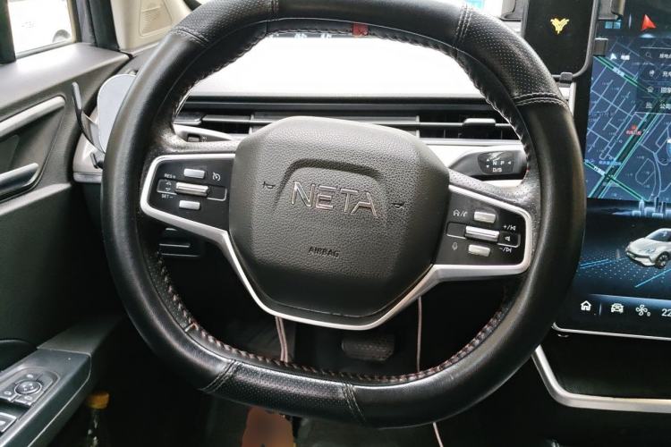 Used NETA V 2021 Long-Range Entertainment Edition Upgrade Model Steering Wheel