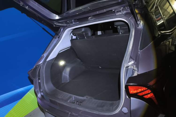 Used NETA V 2021 Long-Range Entertainment Edition Upgrade Model Trunk