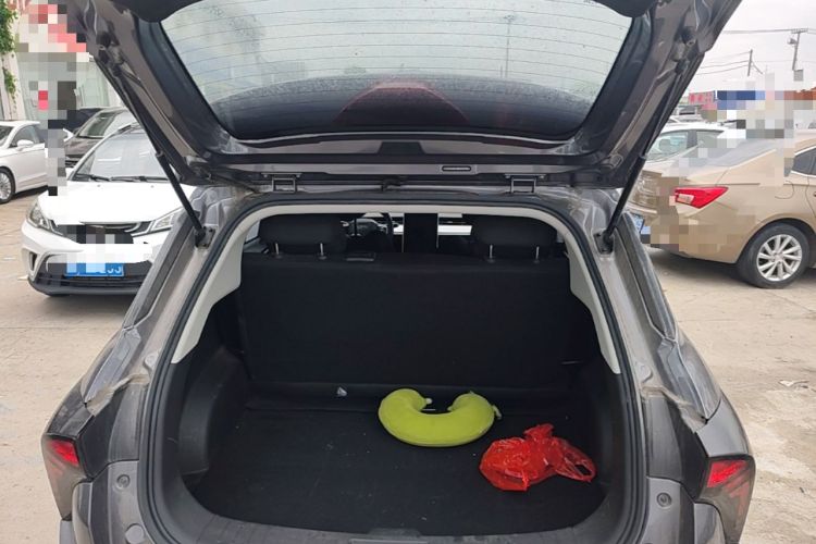 Used NETA V 2021 Standard Range Entertainment Version – Upgraded Model Trunk