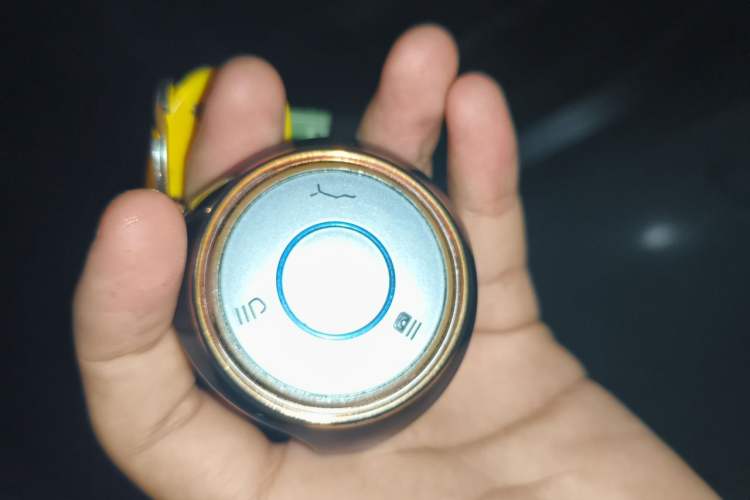 Used NETA V 2021 Long-Range Entertainment Edition Upgrade Model Vehicle Key
