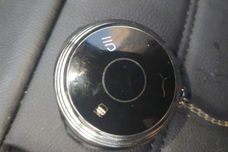 Used NETA V 2021 Standard Range Entertainment Version – Upgraded Model Vehicle Key