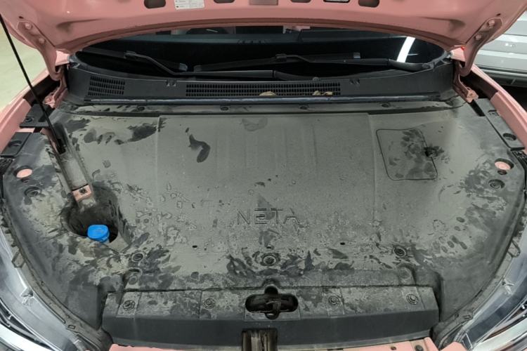 Used NETA V 2021 Witch Edition Engine Bay