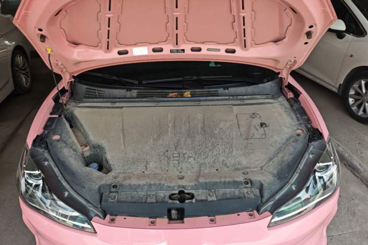 Used NETA V 2021 Witch Edition Engine Bay