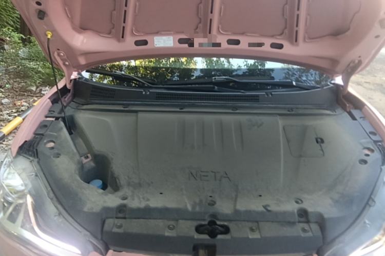 Used NETA V 2021 Long-Range Entertainment Edition Upgrade Model Engine Bay