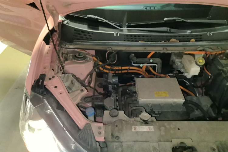 Used NETA V 2021 Witch Edition Engine Bay Right