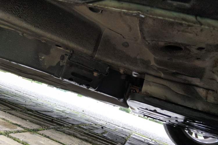 Used NETA V 2021 Standard Range Entertainment Version – Upgraded Model Chassis Front Right