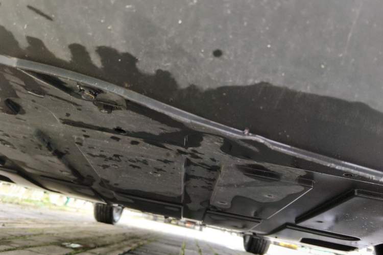 Used NETA V 2021 Standard Range Entertainment Version – Upgraded Model Chassis Front