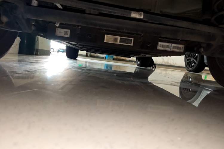 Used NETA V 2021 Standard Range Entertainment Version – Upgraded Model Chassis Rear