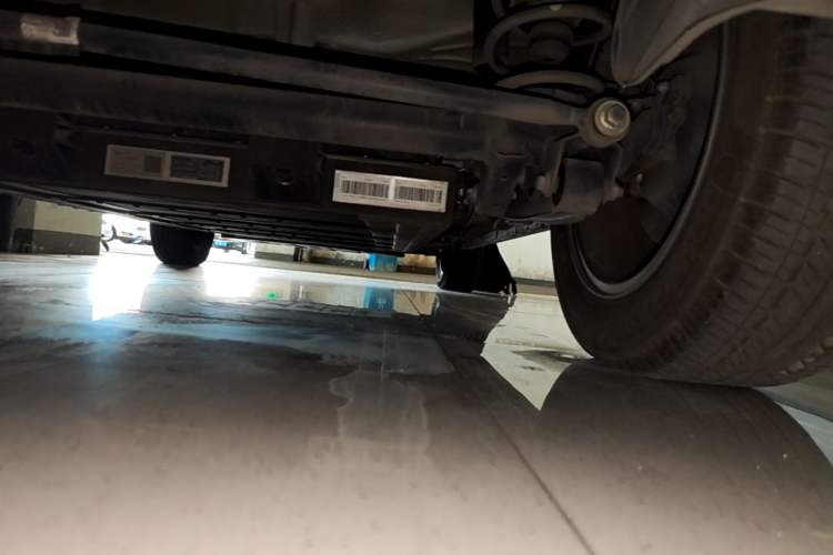 Used NETA V 2021 Standard Range Entertainment Version – Upgraded Model Chassis Rear Right