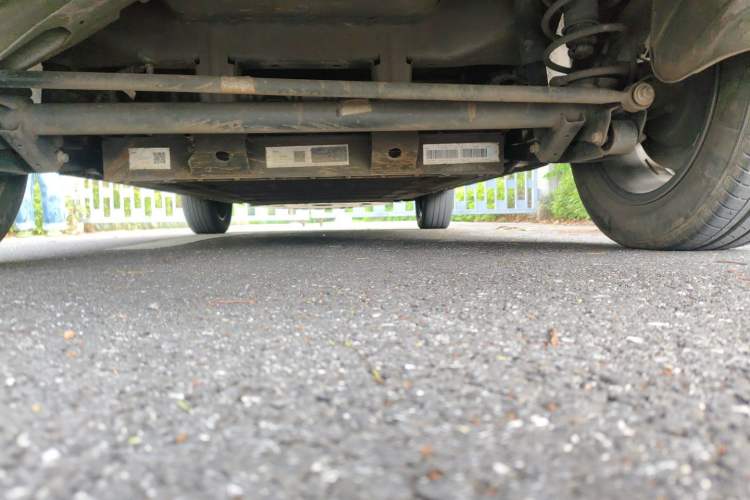 Used NETA V 2021 Standard Range Entertainment Version – Upgraded Model Chassis Rear