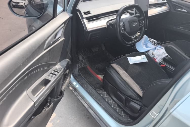 Used NETA V 2021 Long-Range Entertainment Edition Driver Seat
