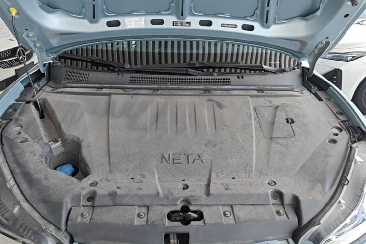 Used NETA V 2021 Long-Range Entertainment Edition Upgrade Model Engine Bay