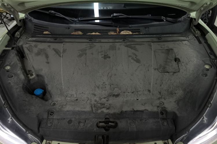 Used NETA V 2021 Standard Range Entertainment Version – Upgraded Model Engine Bay