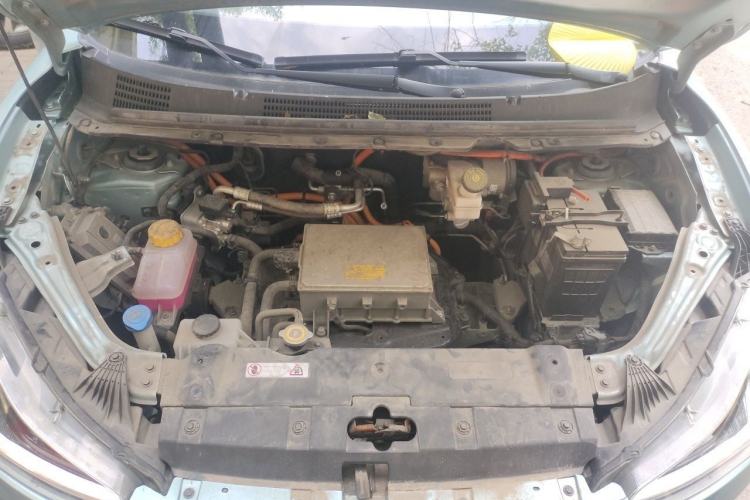 Used NETA V 2021 Long-Range Entertainment Edition Upgrade Model Engine Bay
