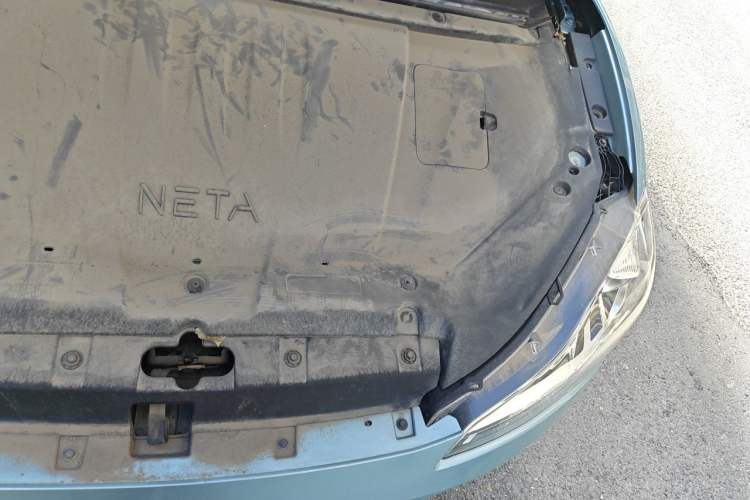 Used NETA V 2021 Long-Range Entertainment Edition Engine Bay Left