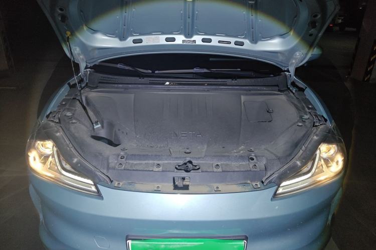 Used NETA V 2021 Long-Range Entertainment Edition Upgrade Model Engine Bay