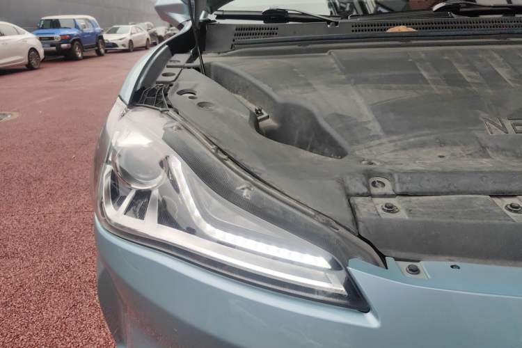 Used NETA V 2021 Standard Range Entertainment Version – Upgraded Model Engine Bay Right