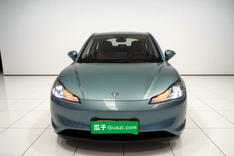 Used NETA V 2021 Long-Range Entertainment Edition Upgrade Model Front