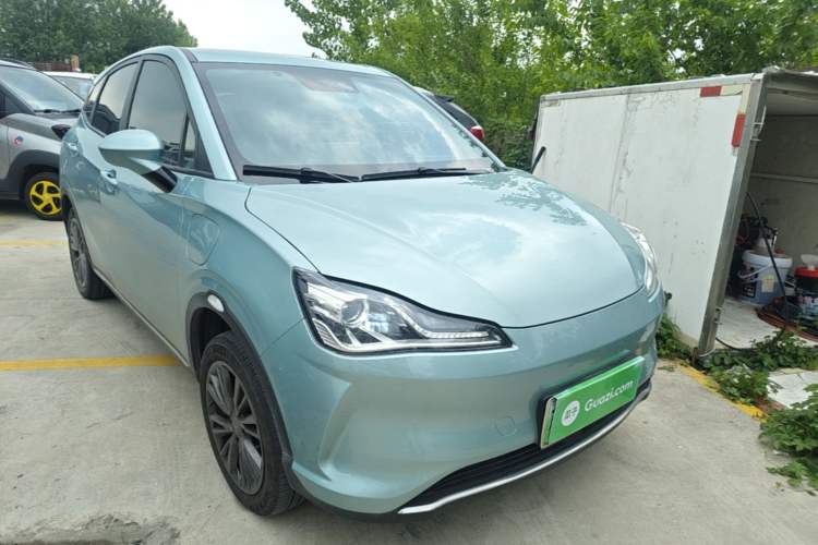 Used NETA V 2021 Co-sport Magic Edition Front Right 45 Deg