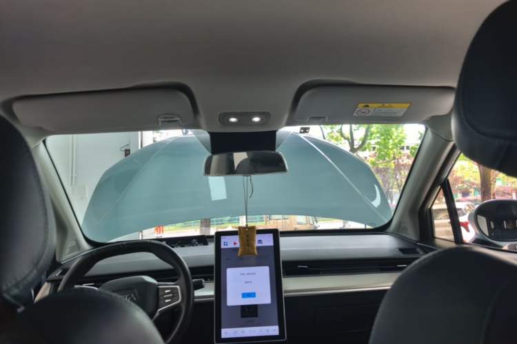 Used NETA V 2021 Long-Range Entertainment Edition Headliner