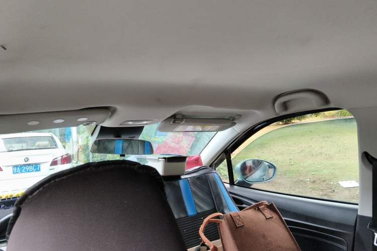 Used NETA V 2021 Standard Range Entertainment Version – Upgraded Model Headliner