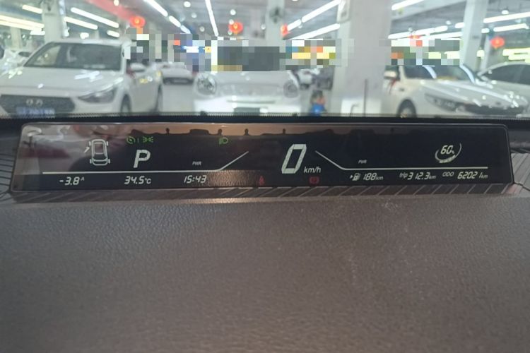 Used NETA V 2021 Standard Range Entertainment Version – Upgraded Model Instrument Cluster