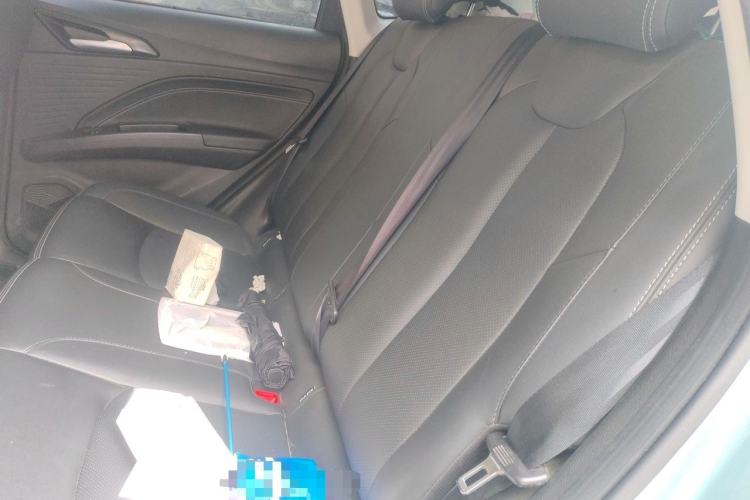 Used NETA V 2021 Long-Range Entertainment Edition Upgrade Model Interior 4