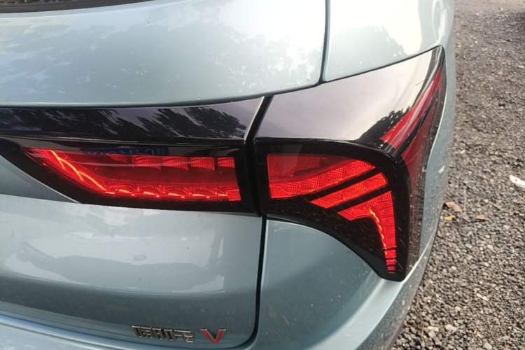 Used NETA V 2021 Standard Range Entertainment Edition Right Rear Taillight