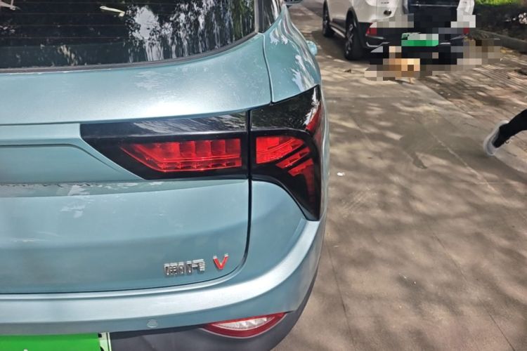 Used NETA V 2021 Long-Range Entertainment Edition Upgrade Model Right Rear Taillight
