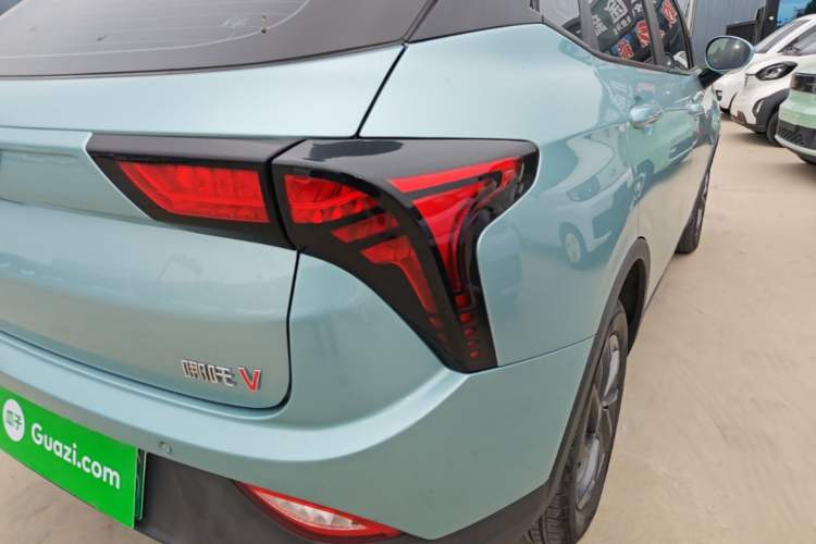 Used NETA V 2021 Standard Range Entertainment Version – Upgraded Model Right Rear Taillight