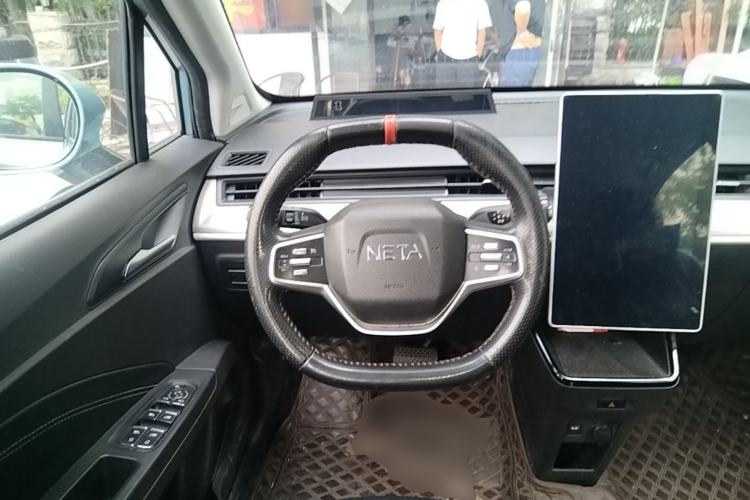 Used NETA V 2021 Long-Range Entertainment Edition Upgrade Model Steering Wheel