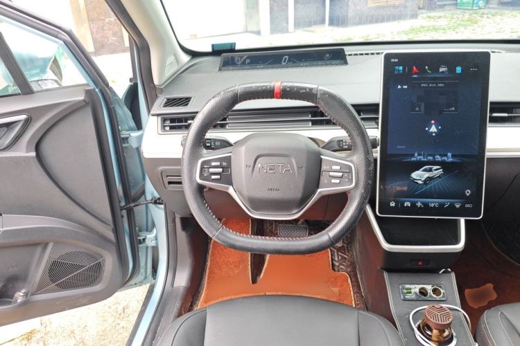 Used NETA V 2021 Long-Range Entertainment Edition Upgrade Model Steering Wheel