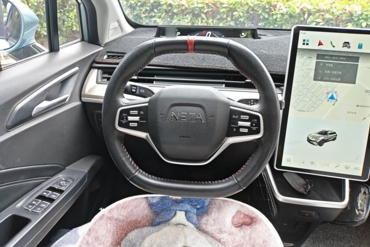 Used NETA V 2021 Long-Range Entertainment Edition Upgrade Model Steering Wheel