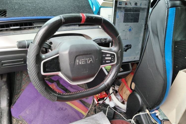Used NETA V 2021 Standard Range Entertainment Version – Upgraded Model Steering Wheel