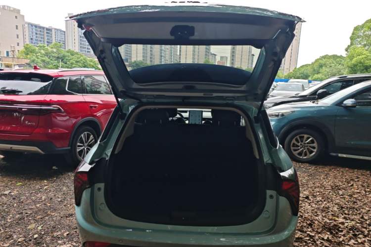 Used NETA V 2021 Long-Range Entertainment Edition Upgrade Model Trunk