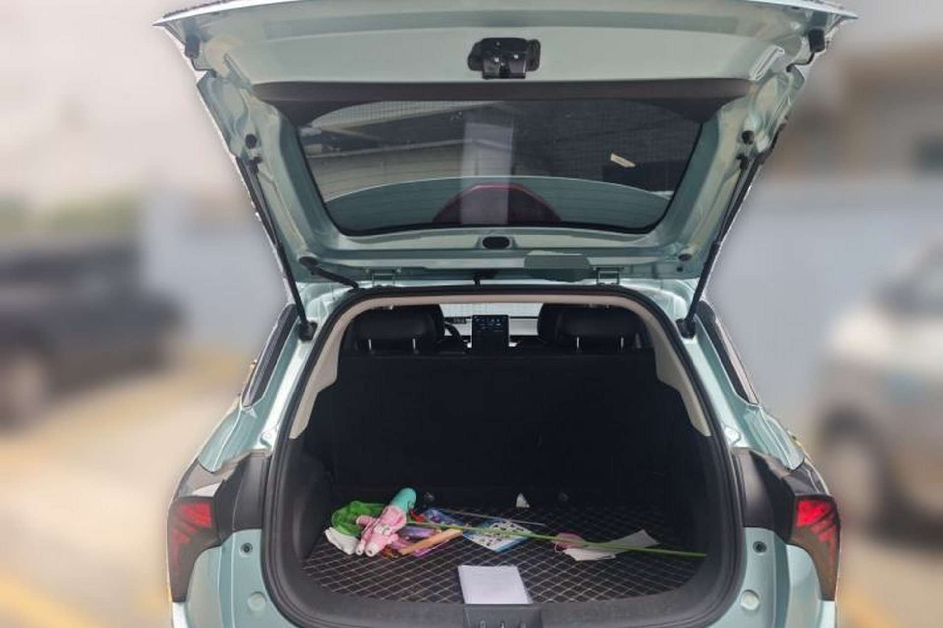 Used NETA V 2021 Long-Range Entertainment Edition Upgrade Model Trunk