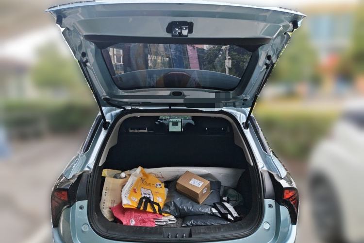 Used NETA V 2021 Long-Range Entertainment Edition Upgrade Model Trunk