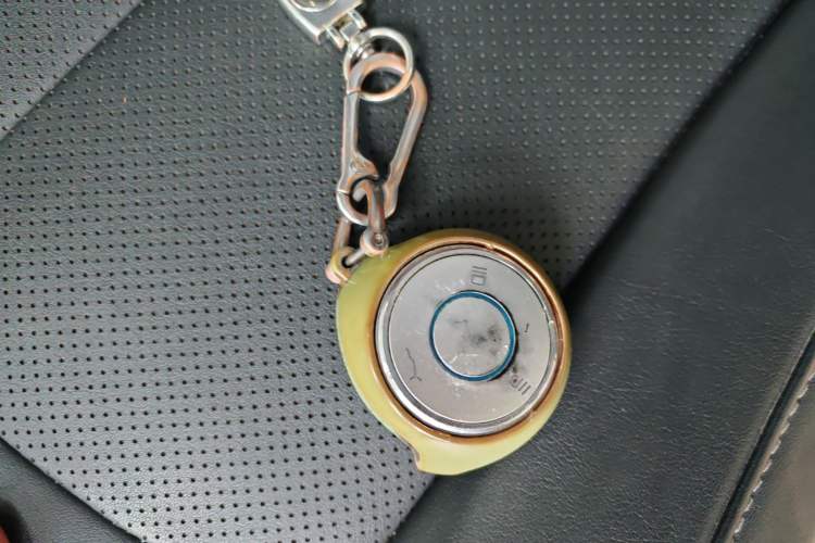 Used NETA V 2021 Long-Range Entertainment Edition Upgrade Model Vehicle Key