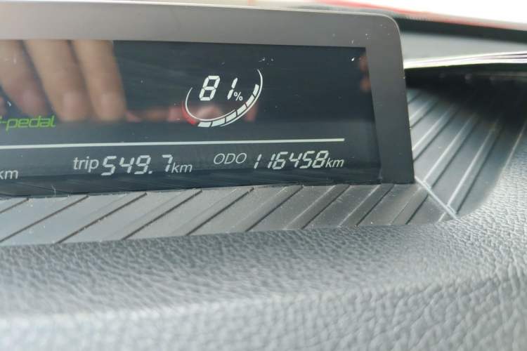 Used NETA V 2021 Long-Range Industry Custom Edition Odometer Close Up